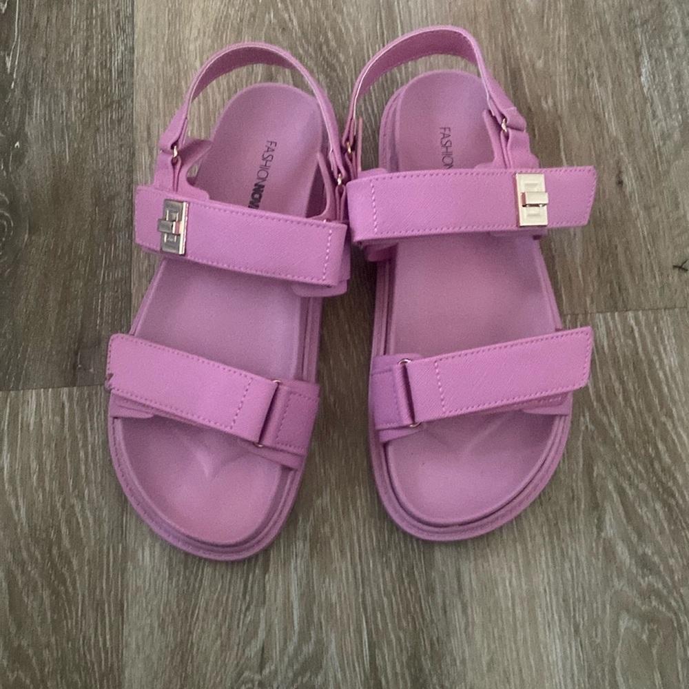 Mayara sandals
